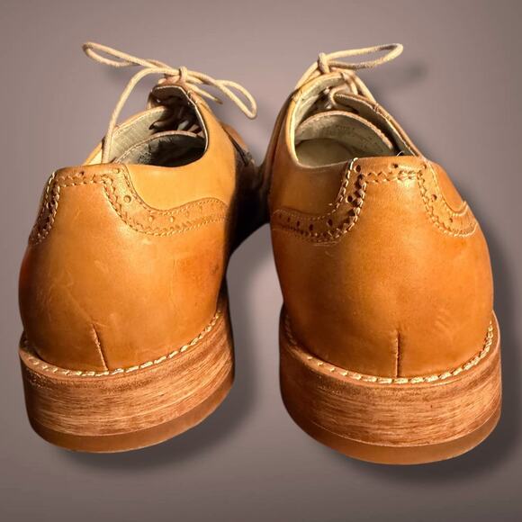 Men\'s Sz 9.5 PERRY ELLIS PORTFOLIO Tan Leather Wingtip Brogue Lace Up Shoes EUC